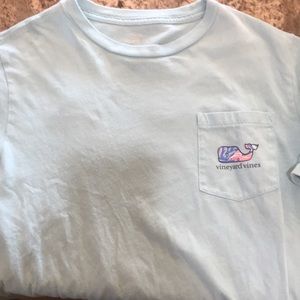 Boys size large Vineyard vines T-shirt